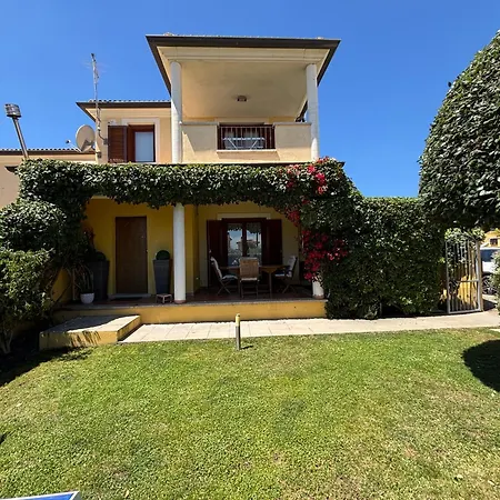 - Accogliente Casa Vicina Al Centro E Spiagge Όλμπια